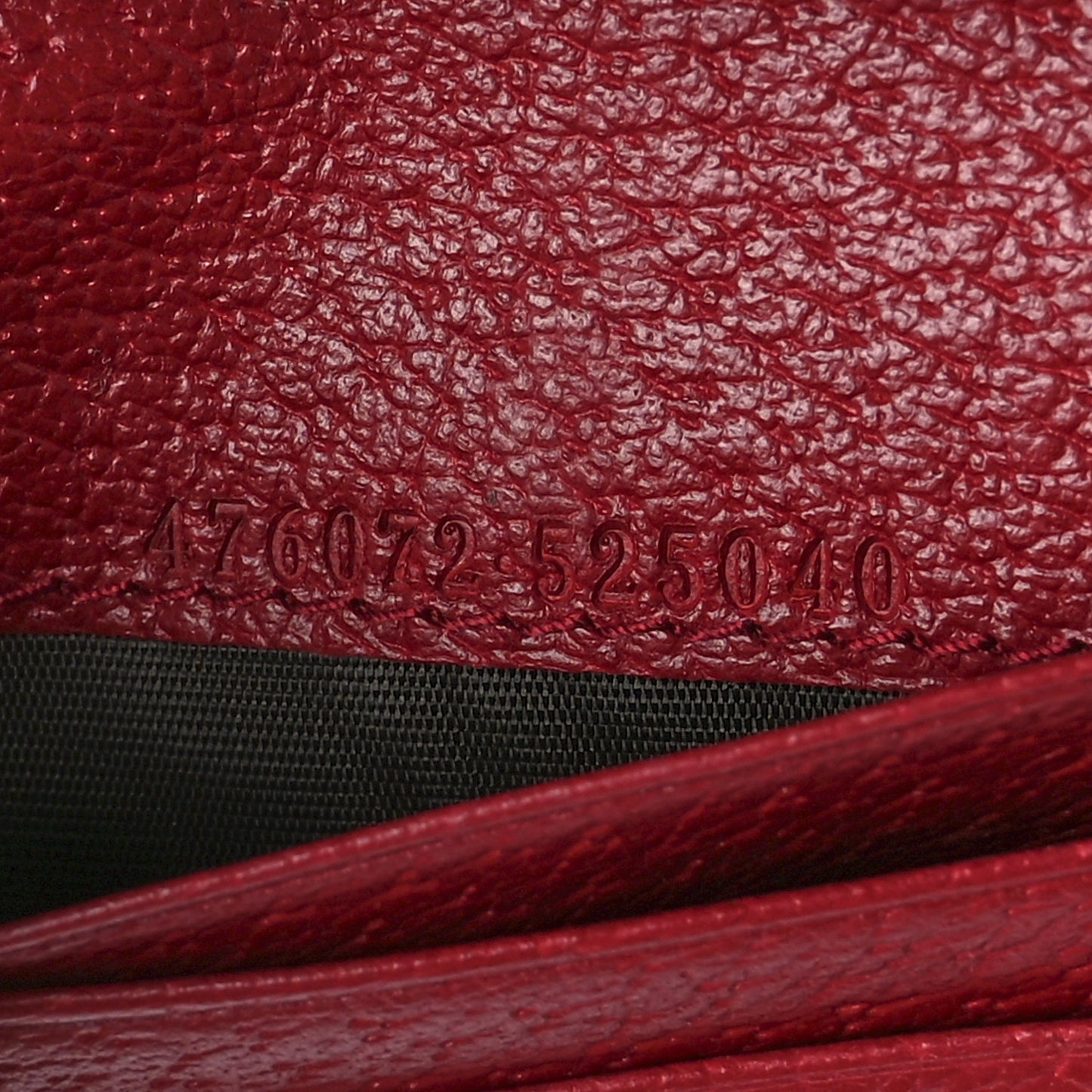 GG Supreme Monogram Queen Margaret Card Case Red