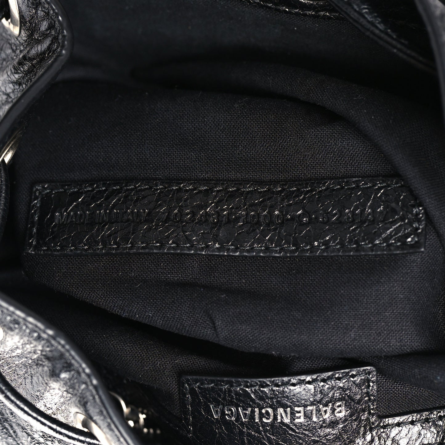 Agneau Arena Le Cagole Bucket Bag XS Black