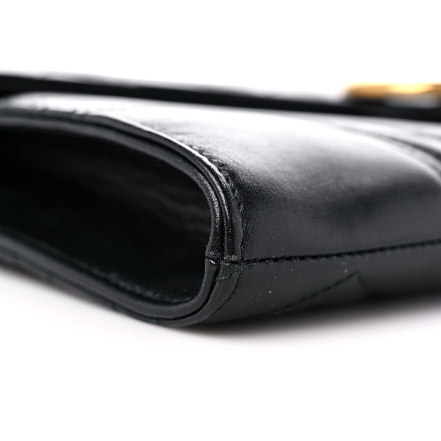 Calfskin Matelasse GG Marmont Clutch Black