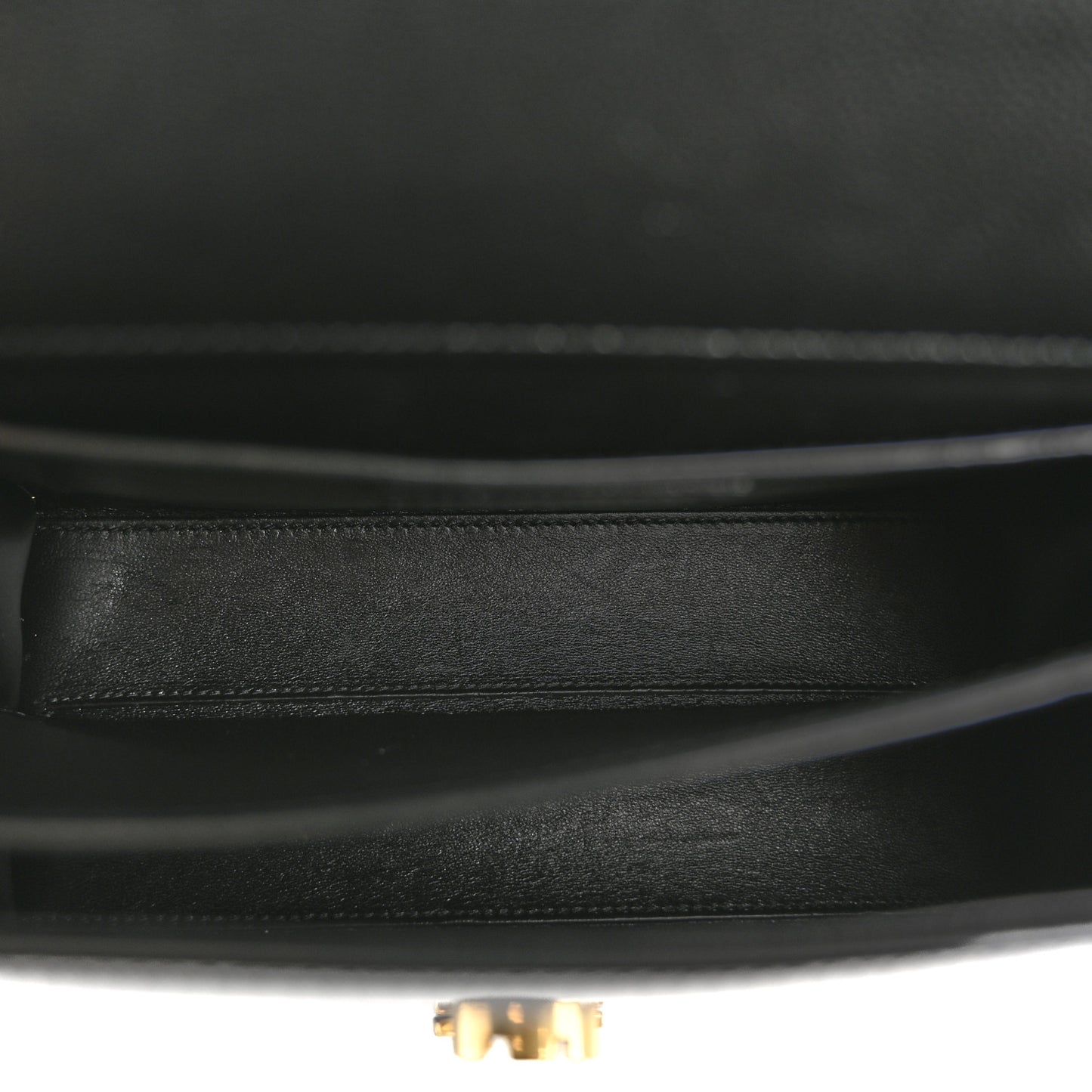 Grain de Poudre Medium Classic Monogram Cassandra Top Handle Black