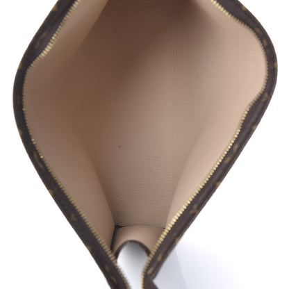 Louis Vuitton Monogram Toiletry Pouch 26 5 of 7