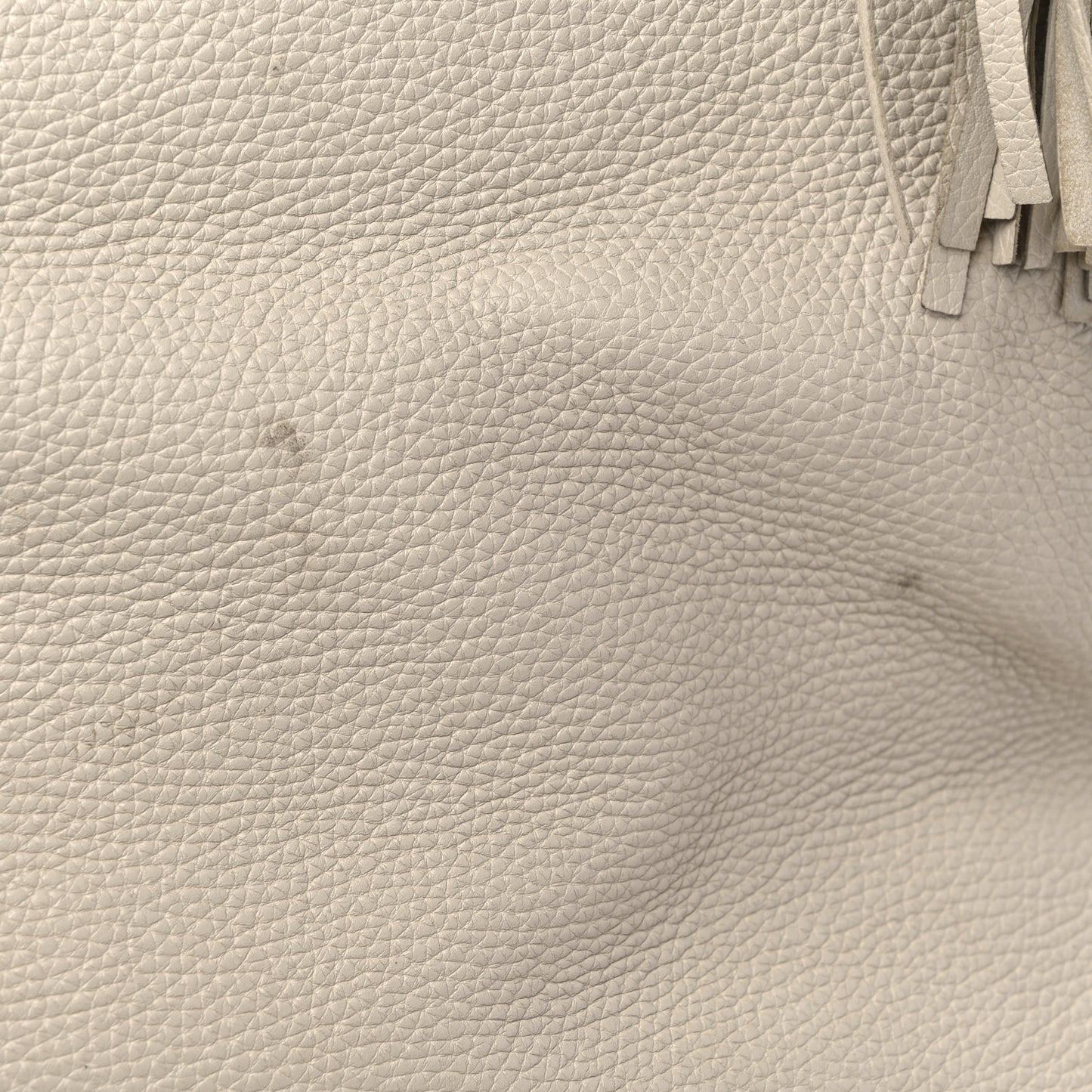 Pebbled Calfskin Large Soho Hobo Off White