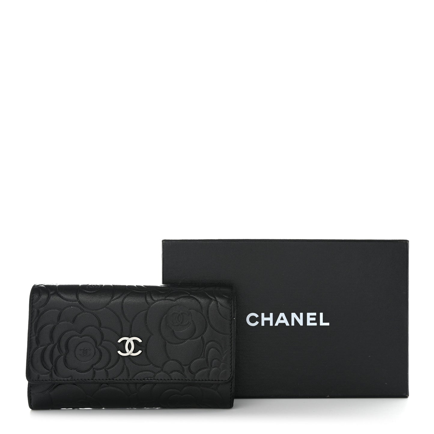 Lambskin Camellia Embossed Medium Wallet Black