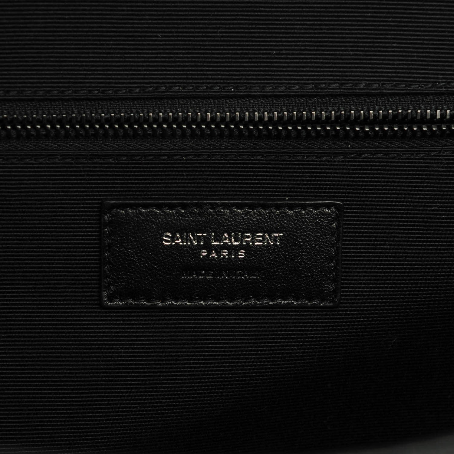 Saint Laurent Grain De Poudre Textured Mixed Matelasse Large Triquilt Monogram Monochrome Satchel Black 7 of 8