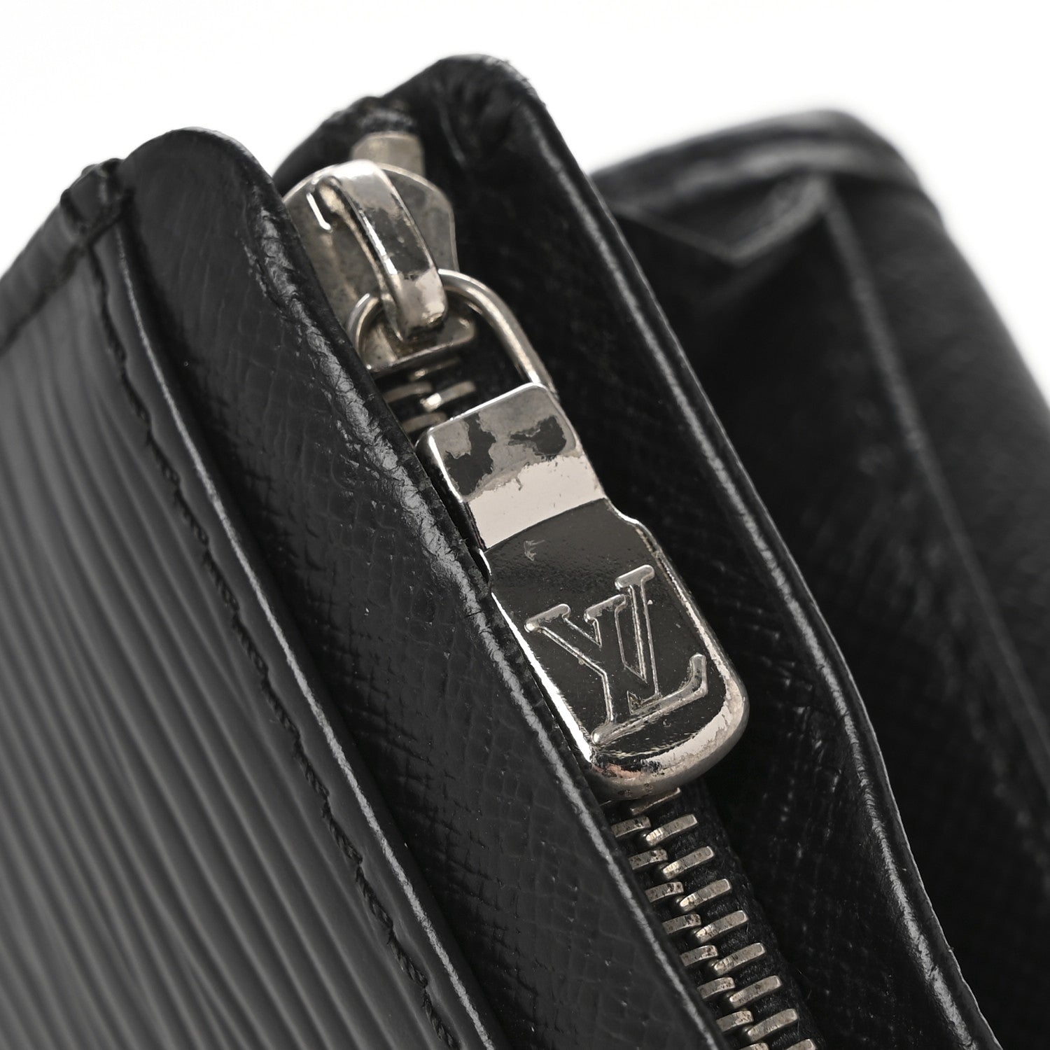 Louis Vuitton Epi Porte-Monnaie Billets Tresor Wallet Black 9 of 11