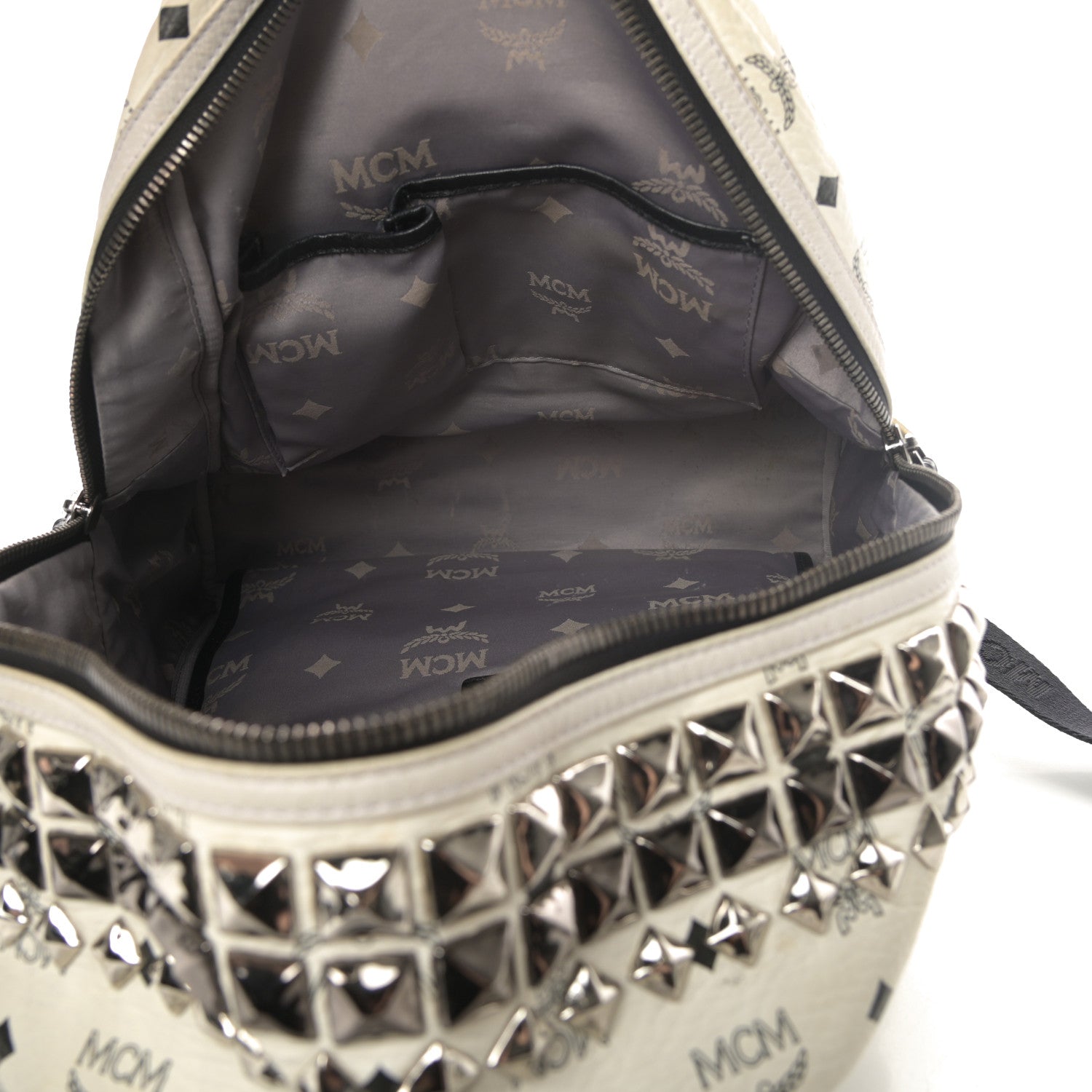 MCM Visetos Crown Stud Medium Stark Backpack White 5 of 17