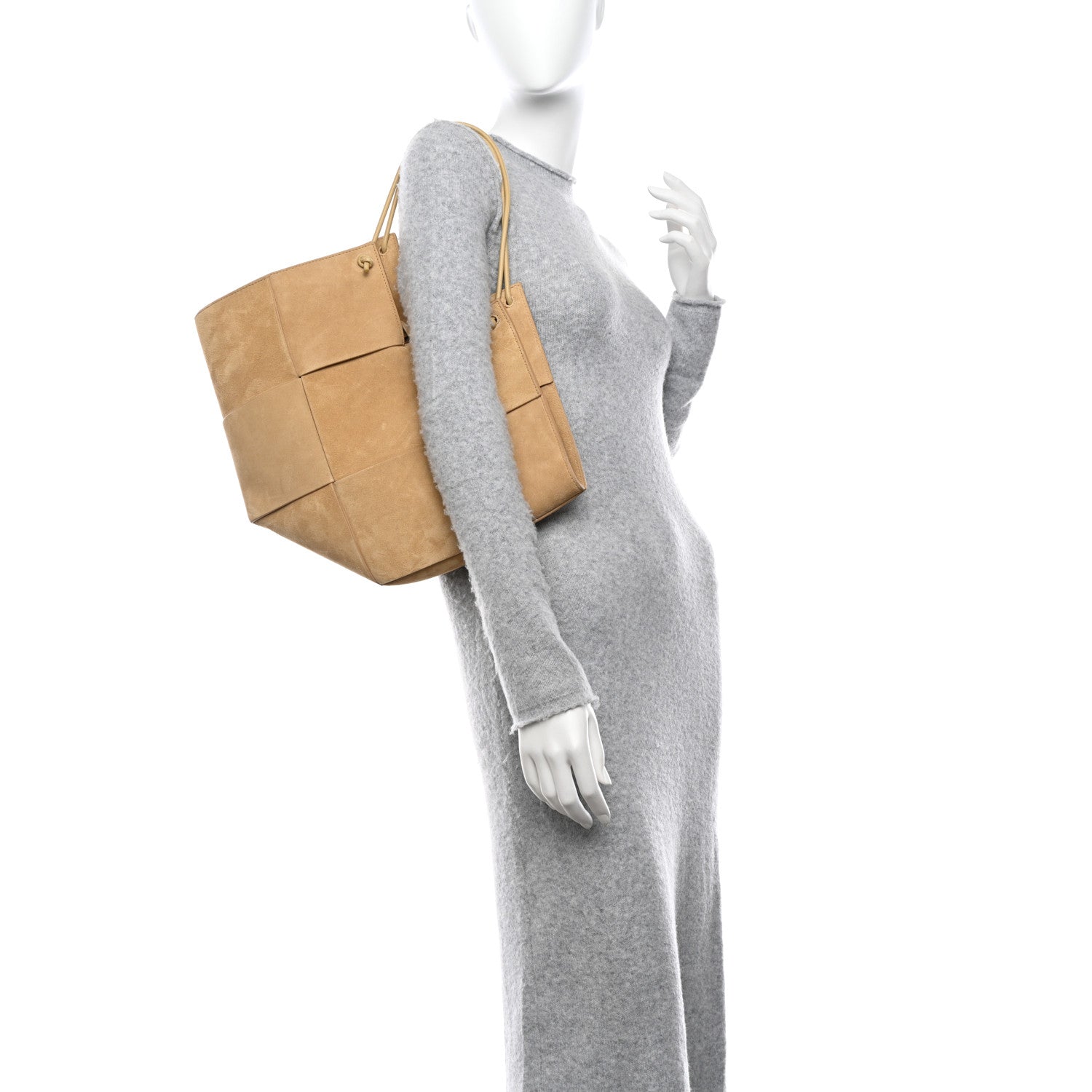 Bottega Veneta Suede Maxi Intrecciato Tote Cane Sugar Tapioca 2 of 9