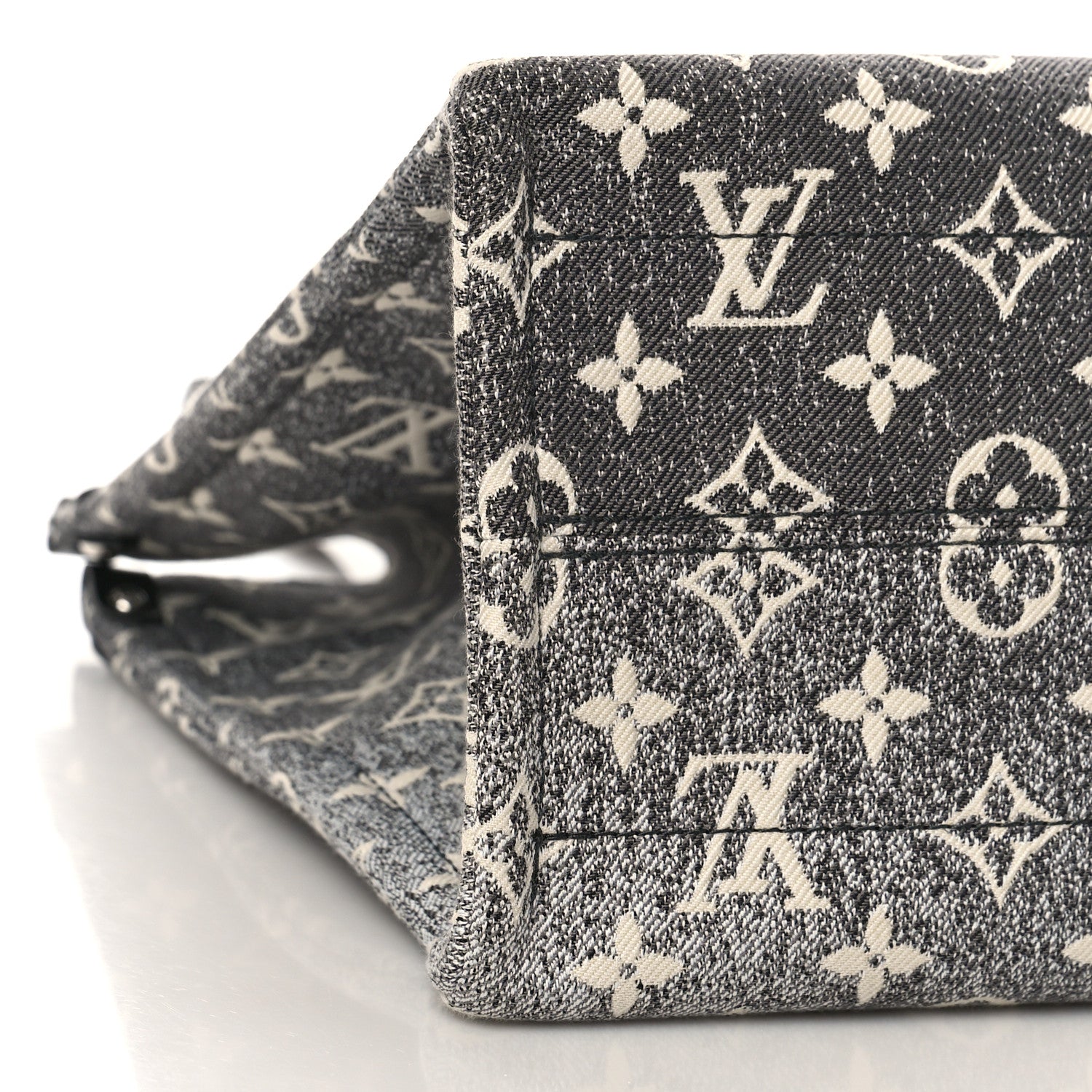 Louis Vuitton Monogram Jacquard Denim Onthego MM Black 7 of 8