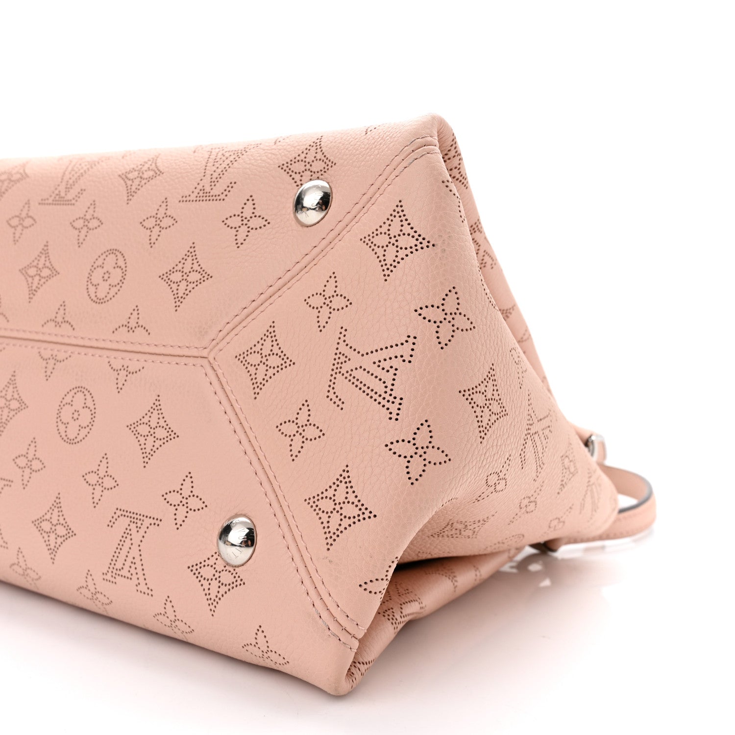 Louis Vuitton Mahina Calfskin Sevres Magnolia 9 of 9