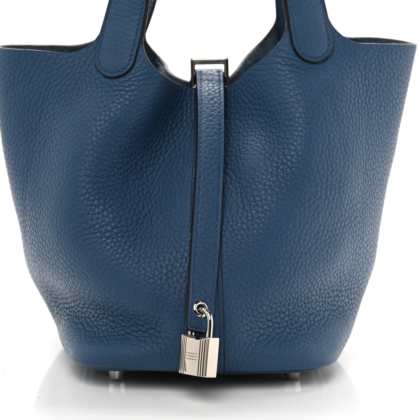 Taurillon Clemence Picotin Lock 18 PM Bleu Agate