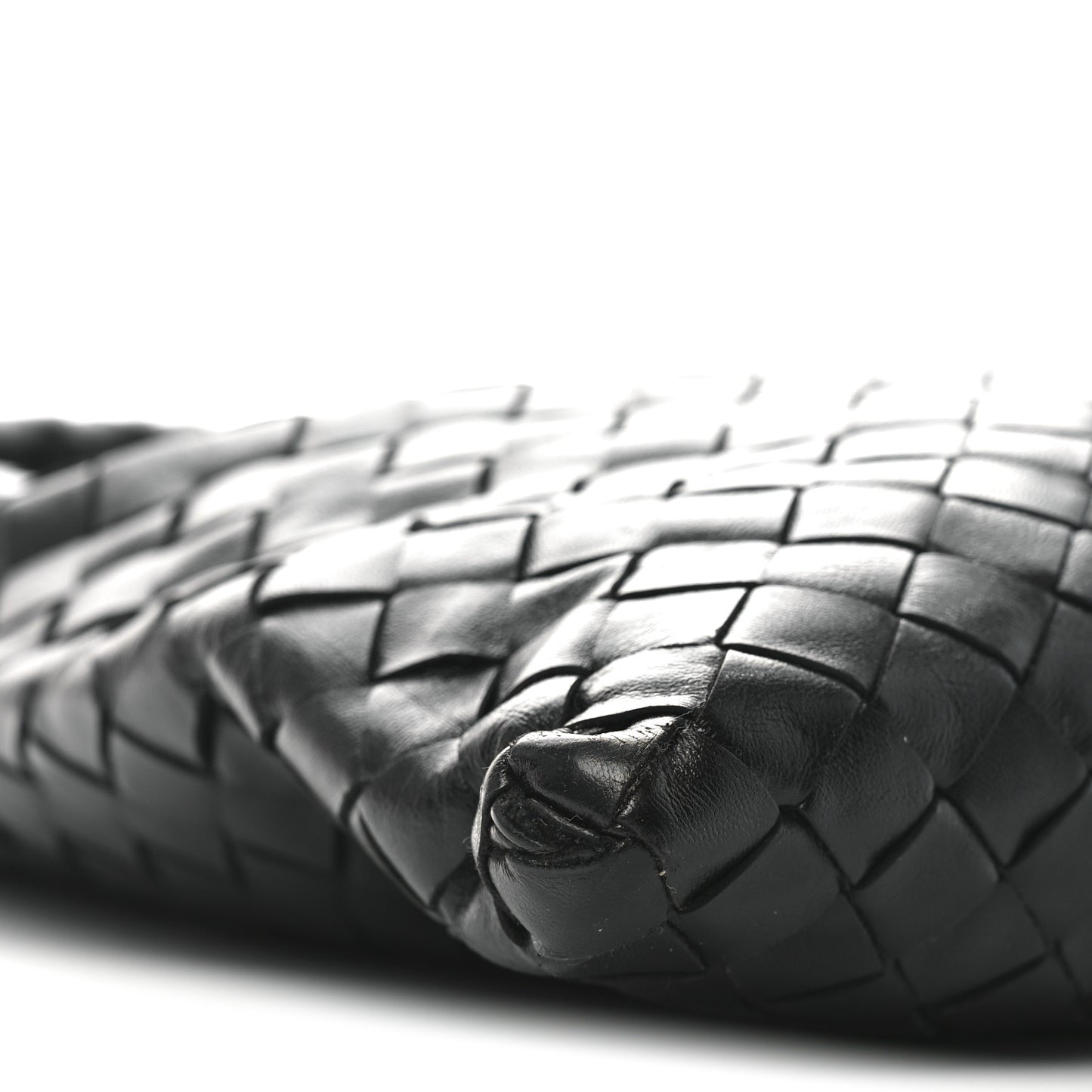 Calfskin Intrecciato Small Hop Black