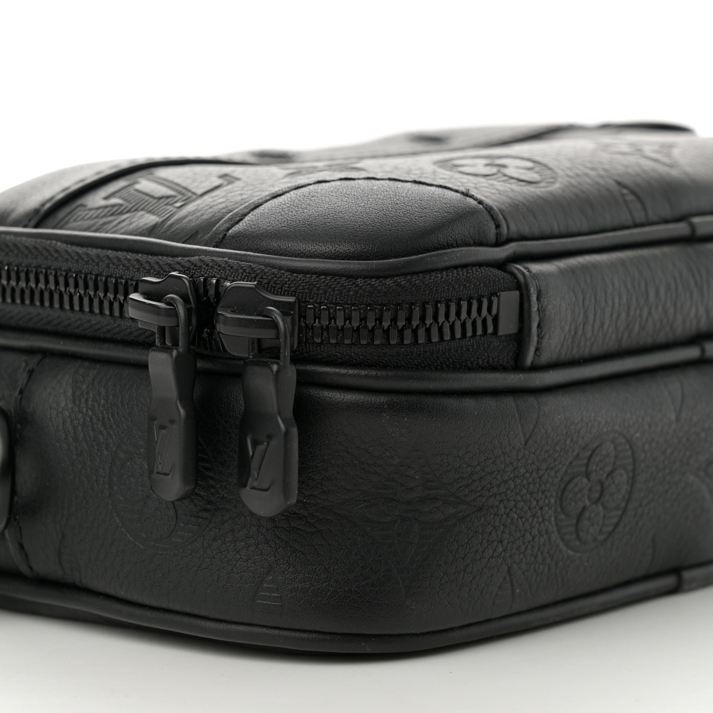 Monogram Shadow Alpha Wearable Wallet