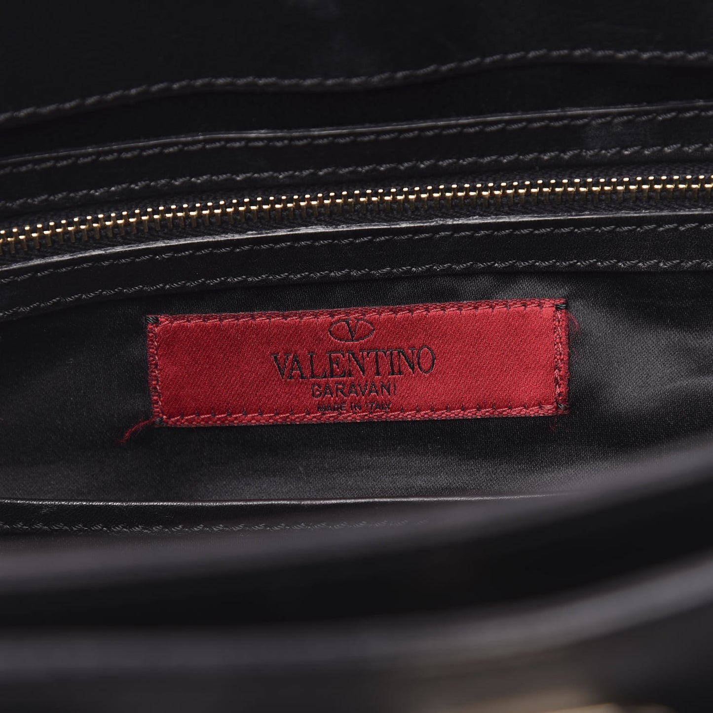 Vitello Rockstud Accordion Satchel Black