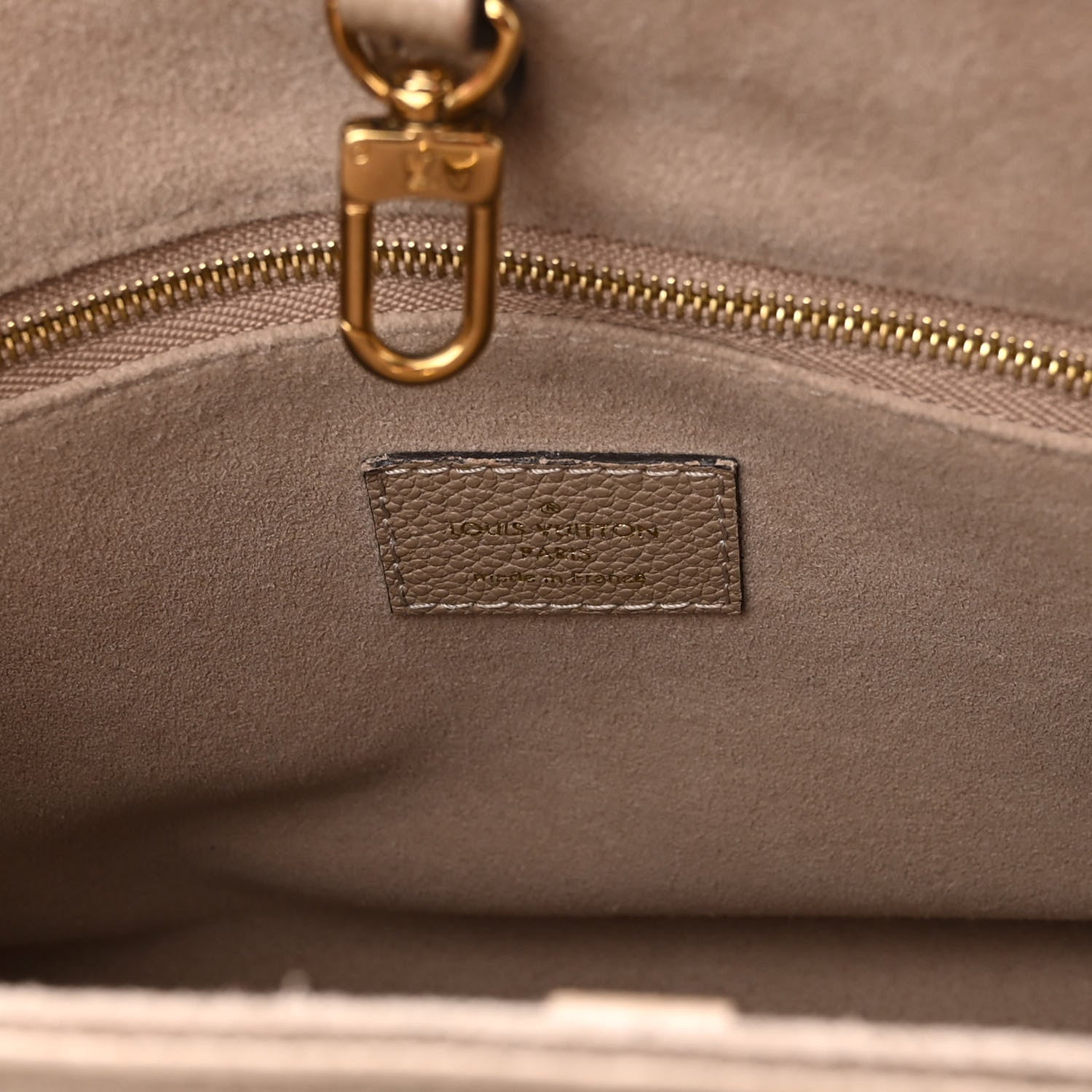 Louis Vuitton Empreinte Monogram Giant Onthego PM Tourterelle Creme 6 of 9