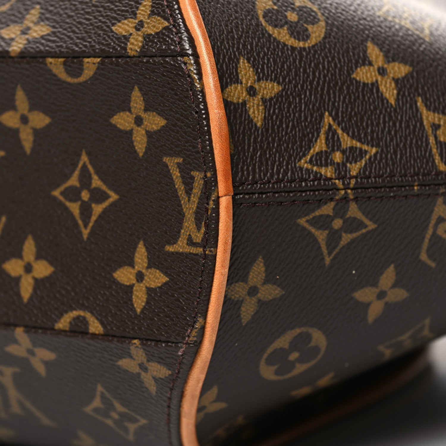 Louis Vuitton Monogram Ellipse MM 9 of 10