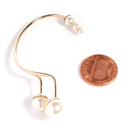 Christian Dior Pearl Ear Jewels Gold 2 of 6