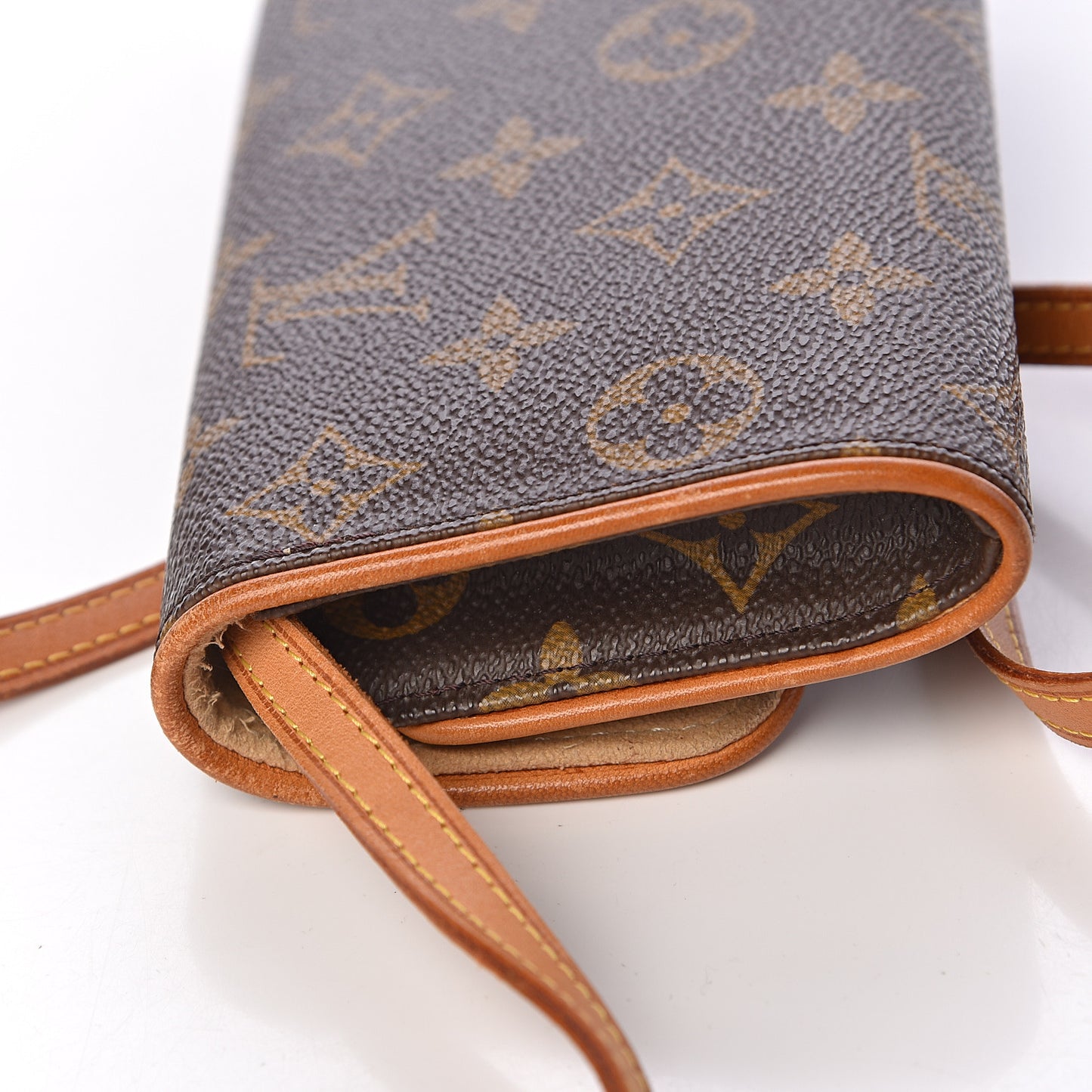 Monogram Pochette Twin PM