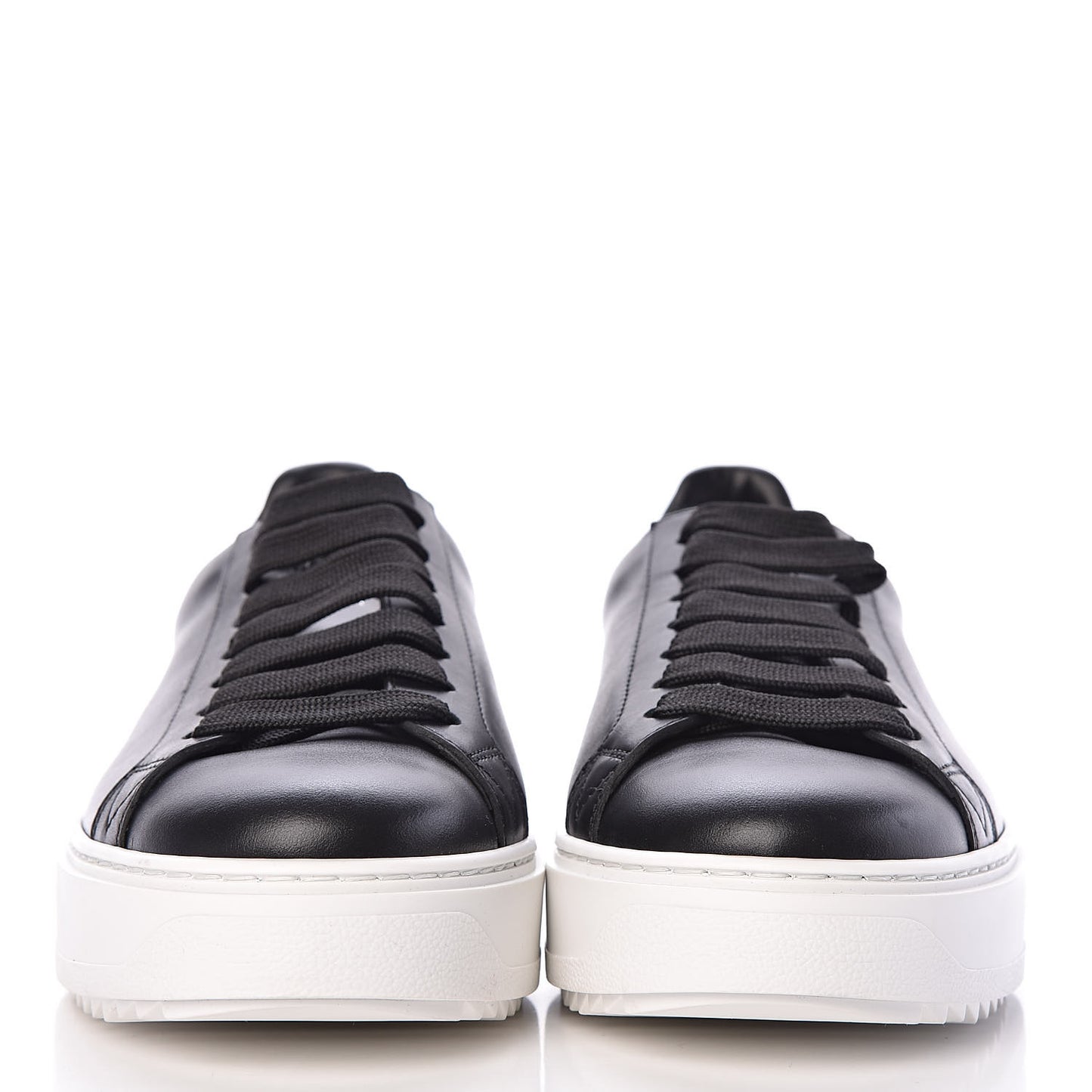 Calfskin Time Out Sneakers 39 Black
