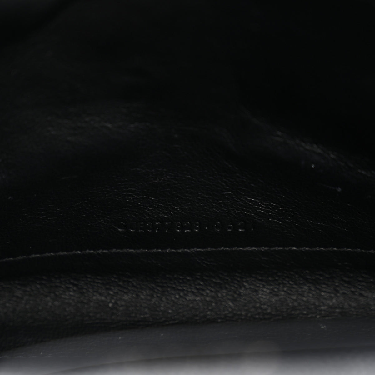 Saint Laurent Grain De Poudre Matelasse Chevron Monogram Monochrome Chain Wallet Black 7 of 12