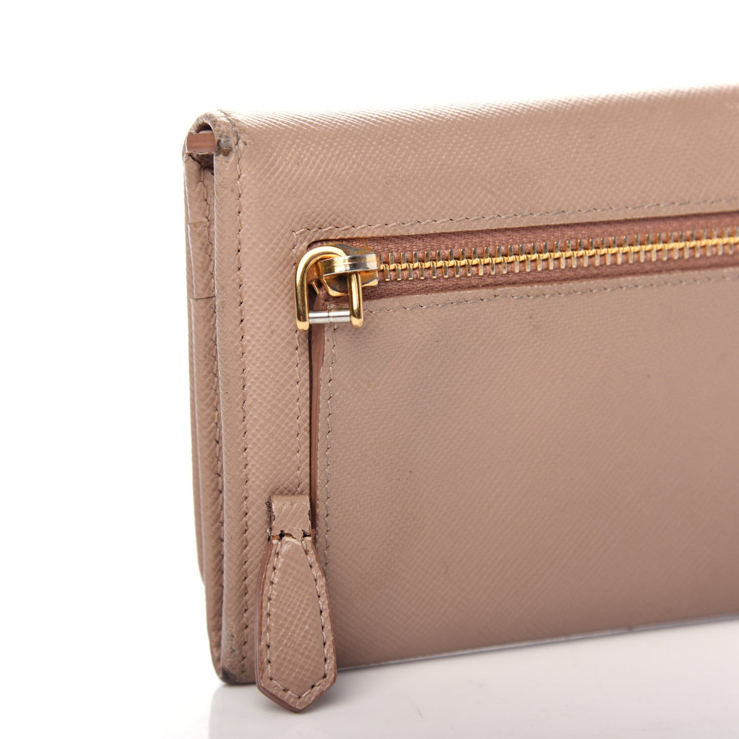 Saffiano Triangle Continental Flap Wallet Cammeo