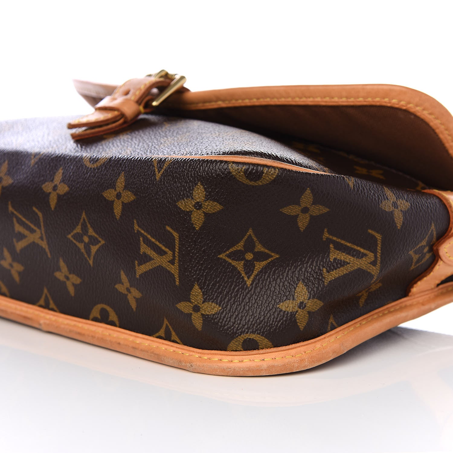 Louis Vuitton Monogram Sologne 8 of 9