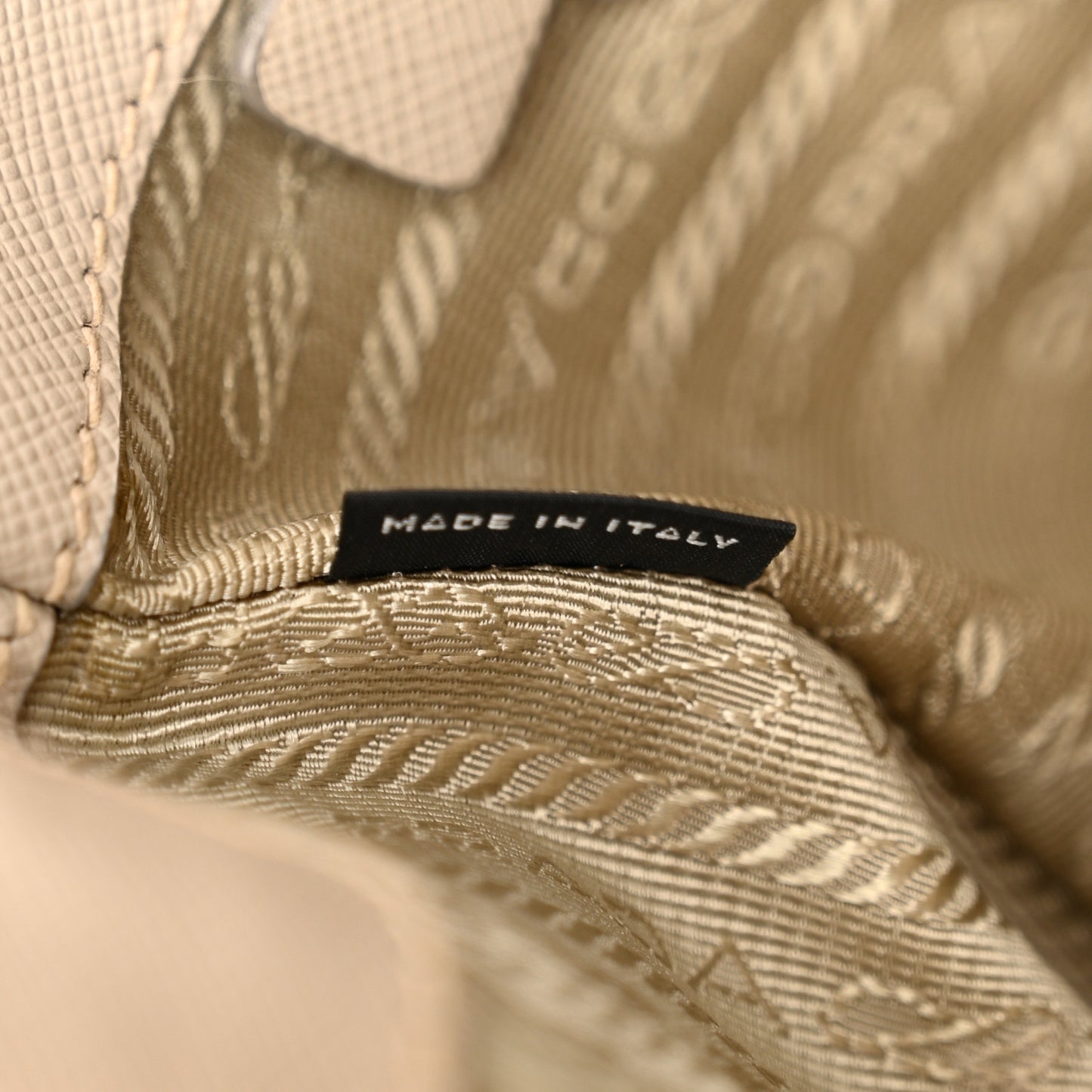 Saffiano Large Galleria Double Zip Tote Pomice