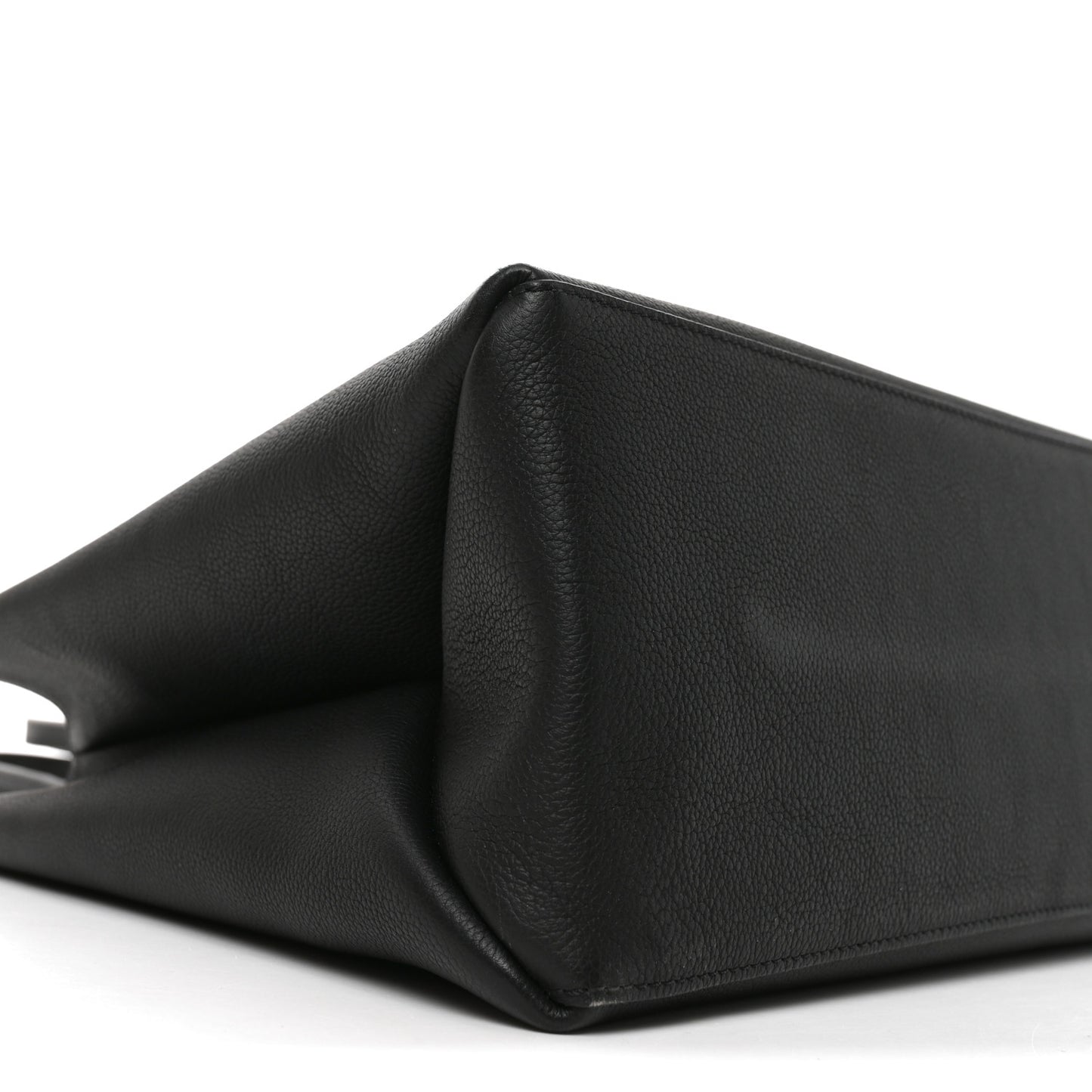 Grained Calfskin Lockme Shopper Black