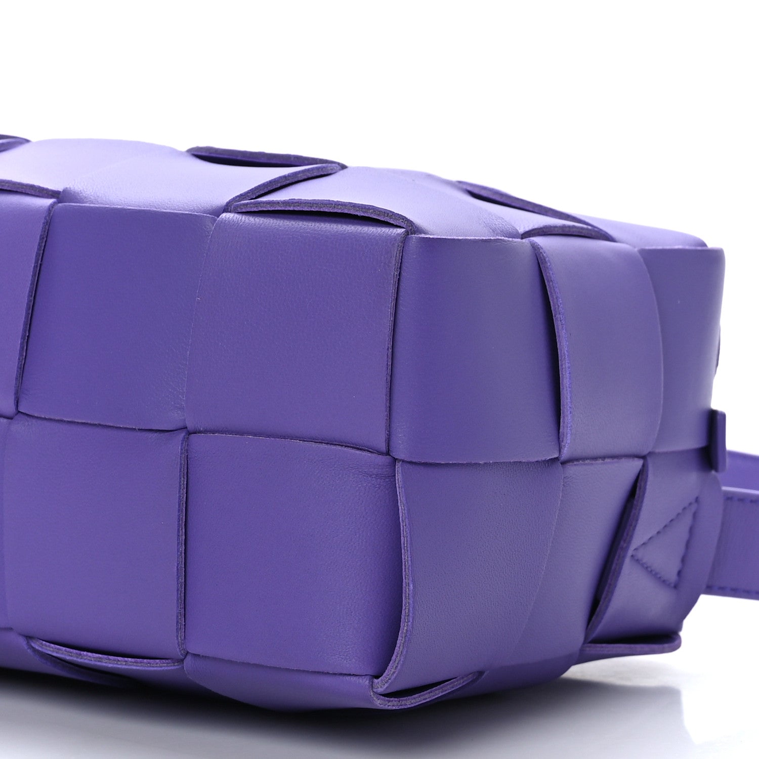 Bottega Veneta Lambskin Maxi Intrecciato Brick Cassette Bag Purple