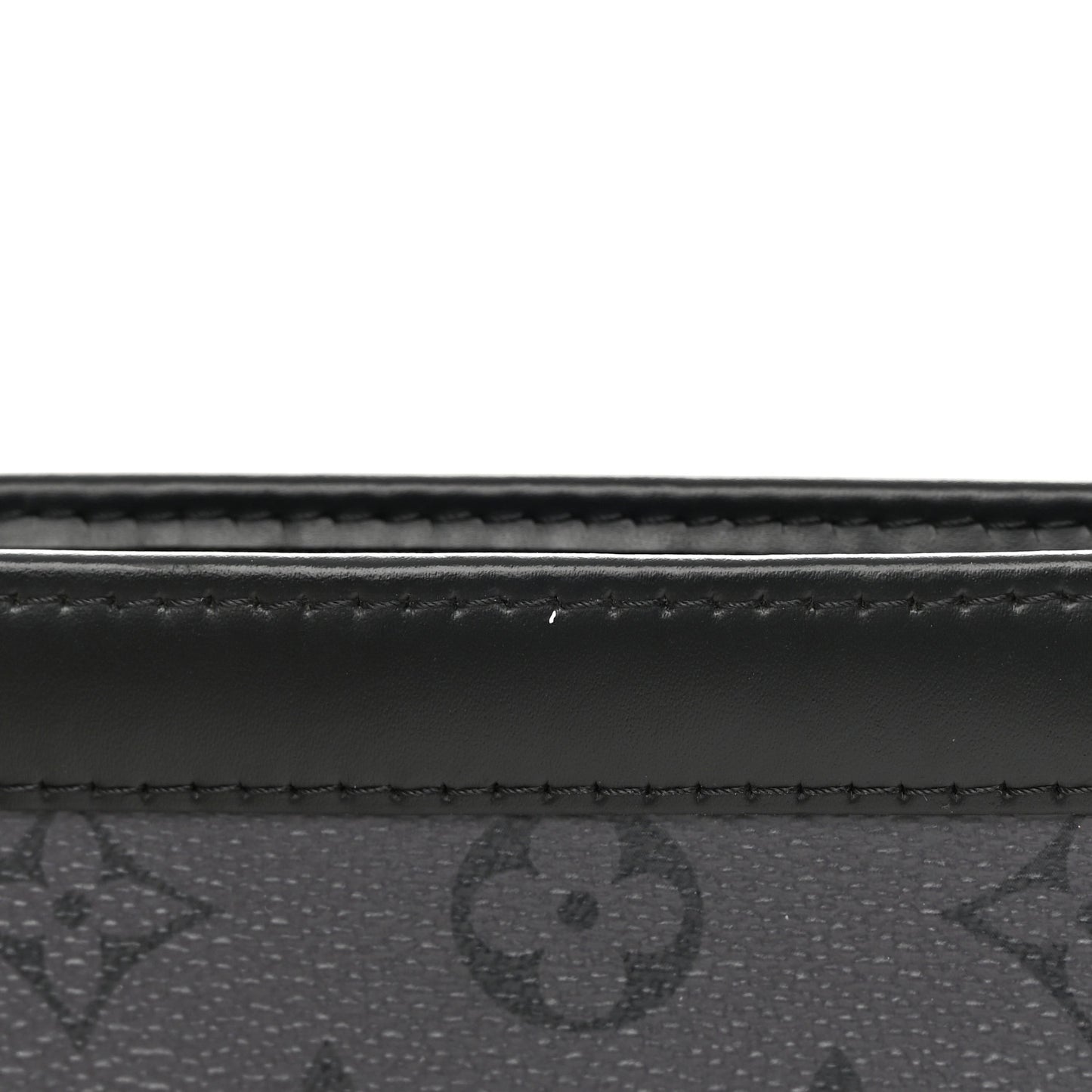 Monogram Eclipse Reverse Pochette Voyage MM