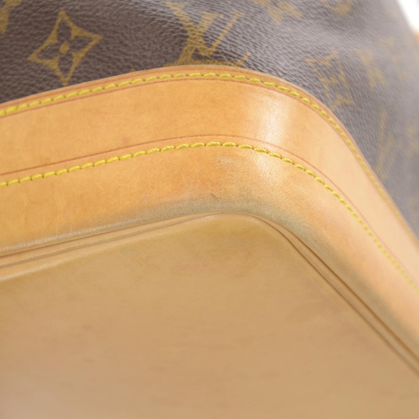 Monogram Noe