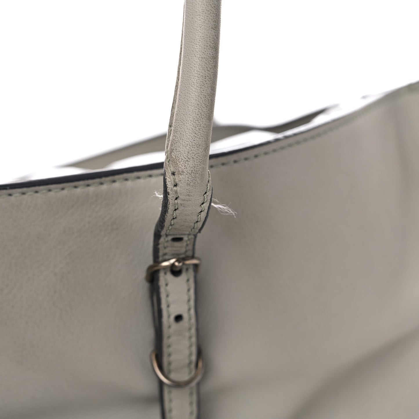 Veau Papier A4 Zip Around Tote Gray