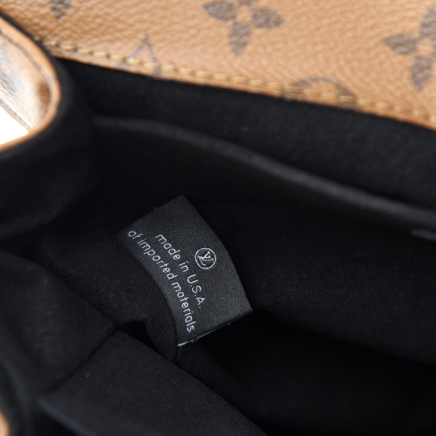 Reverse Monogram Pochette Metis