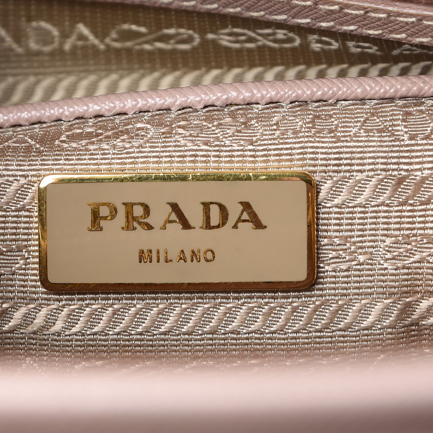 Saffiano Lux Open Promenade Tote Cammeo