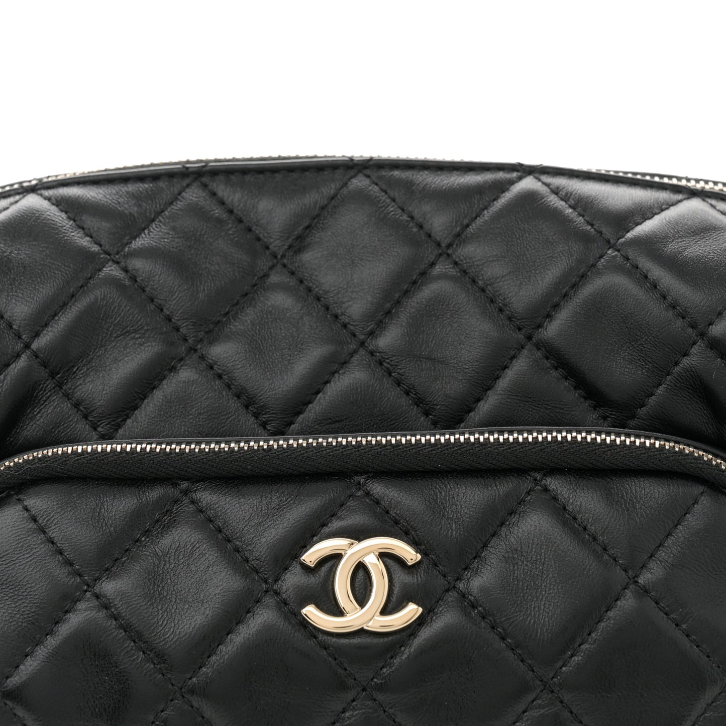 Shiny Crumpled Lambskin Quilted Medium Preppy Pocket Camera Case Black