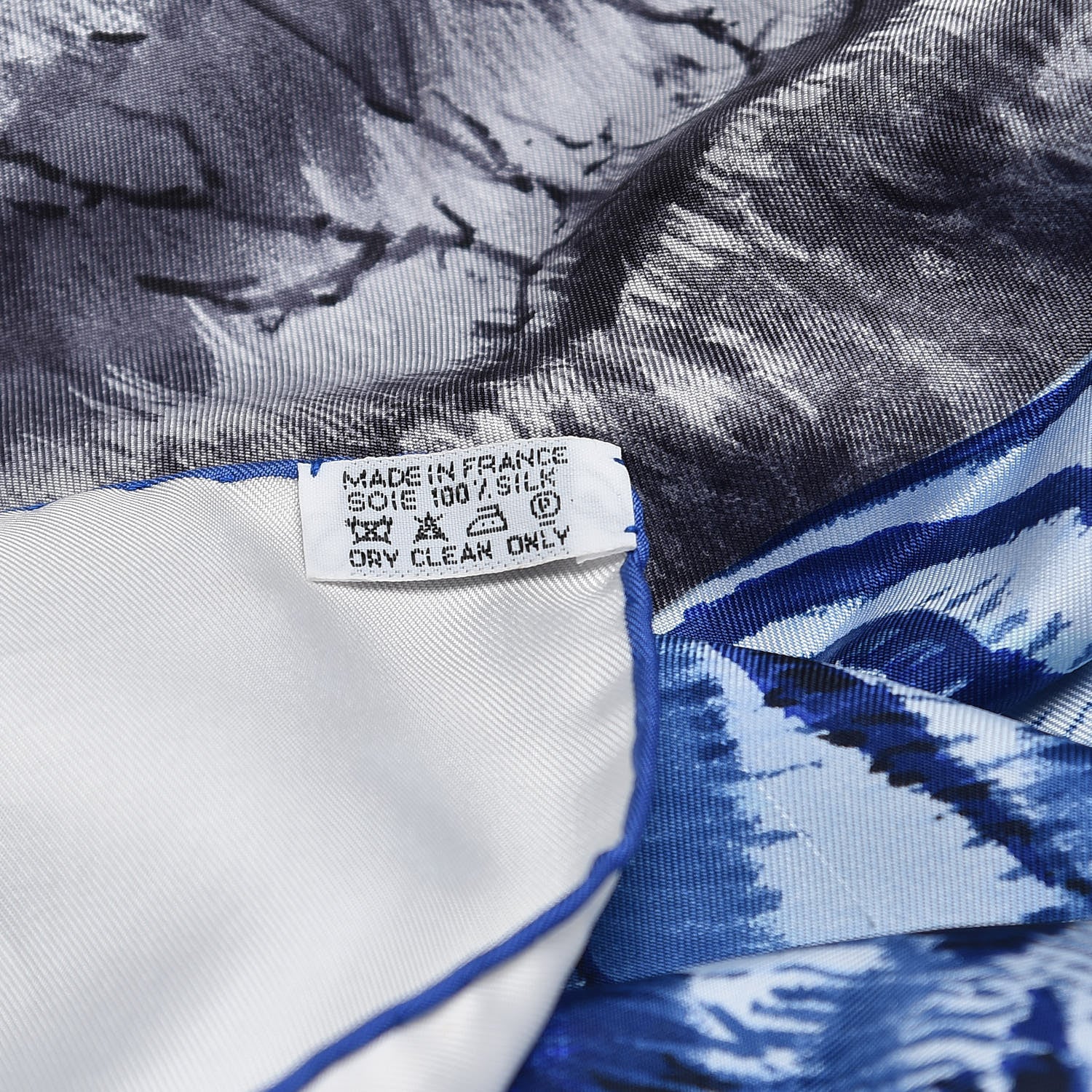 Hermes Silk Tigre du Bengale Scarf 90 Anthracite Bleu Blanc 4 of 4