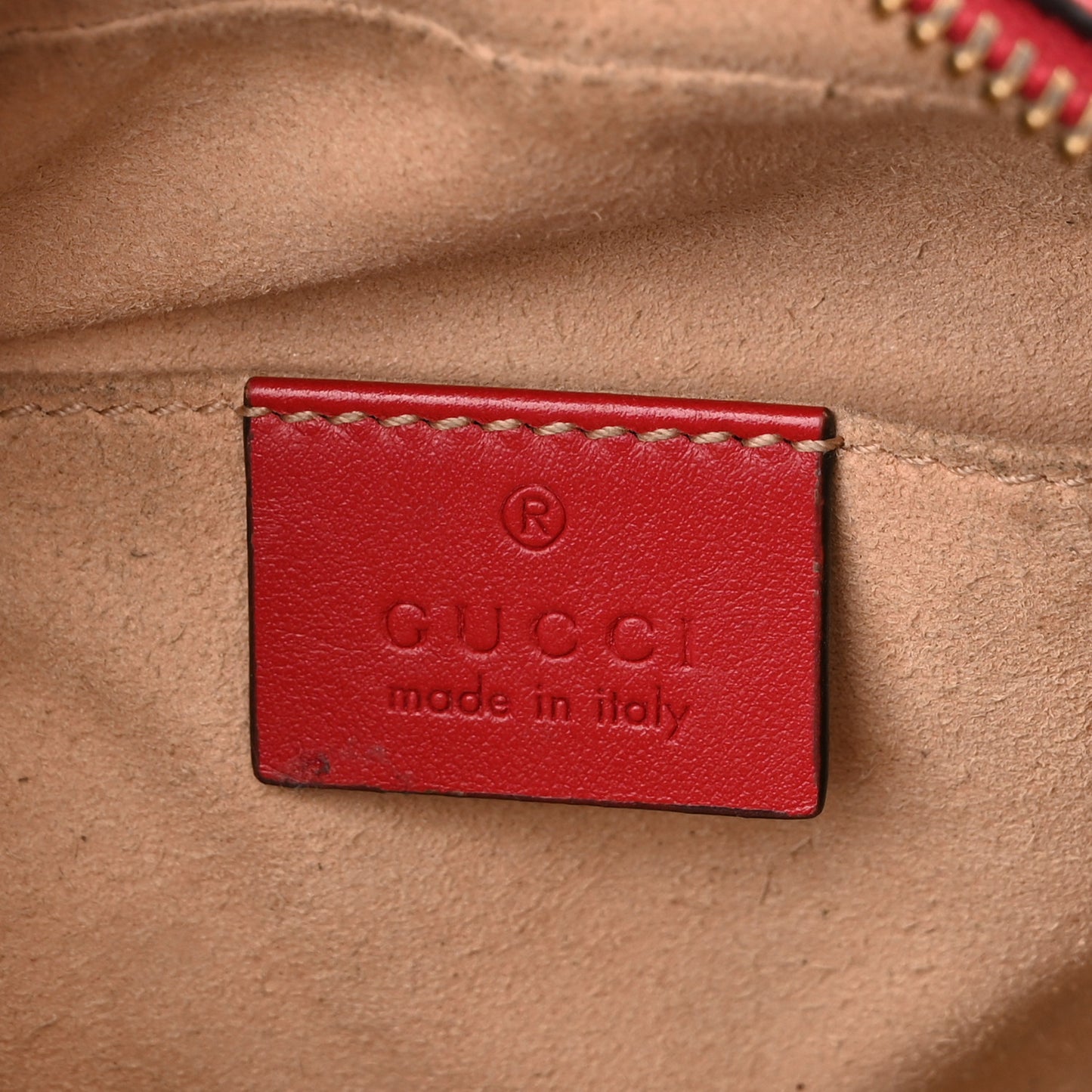 Calfskin Matelasse Mini GG Marmont Chain Shoulder Bag Hibiscus Red