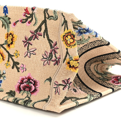 Christian Dior CHRISTIAN DIOR Raffia Embroidered Petites Fleurs Medium Book Tote Natural 8 of 9