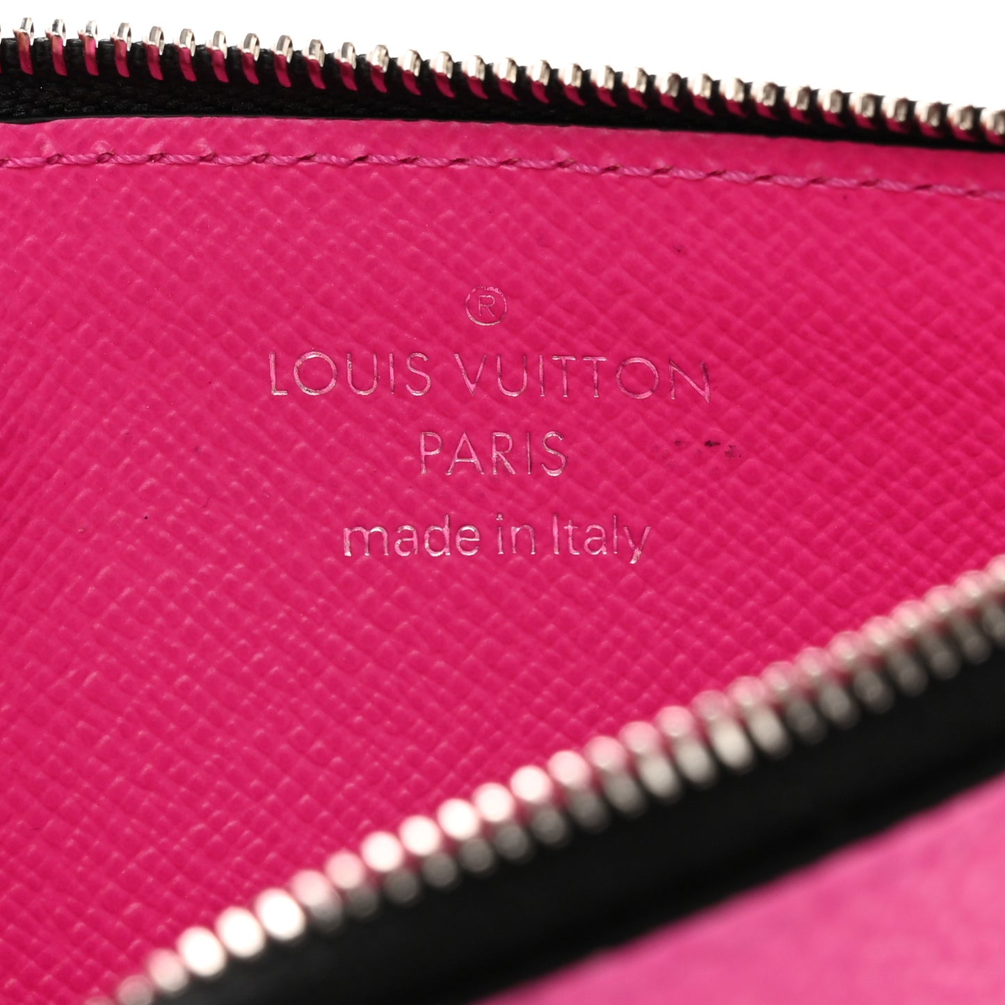 Taigarama Coin Card Holder Fuchsia
