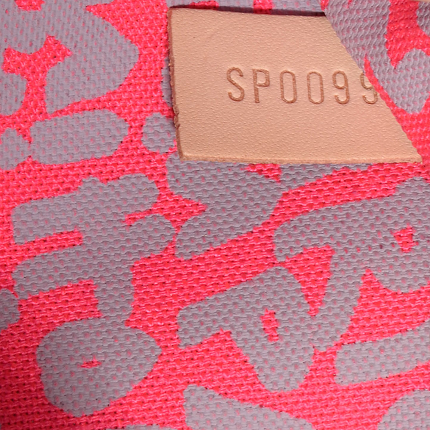 Monogram Graffiti Neverfull GM Fuchsia