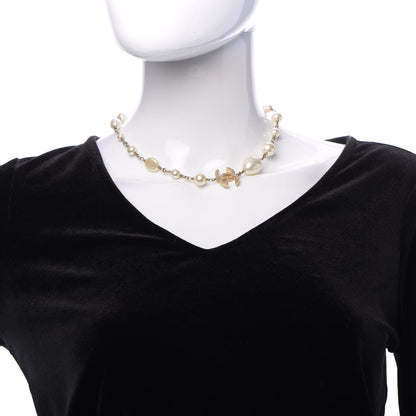 Chanel Pearl Precious Symbols CC Short Necklace Gold 2 of 5