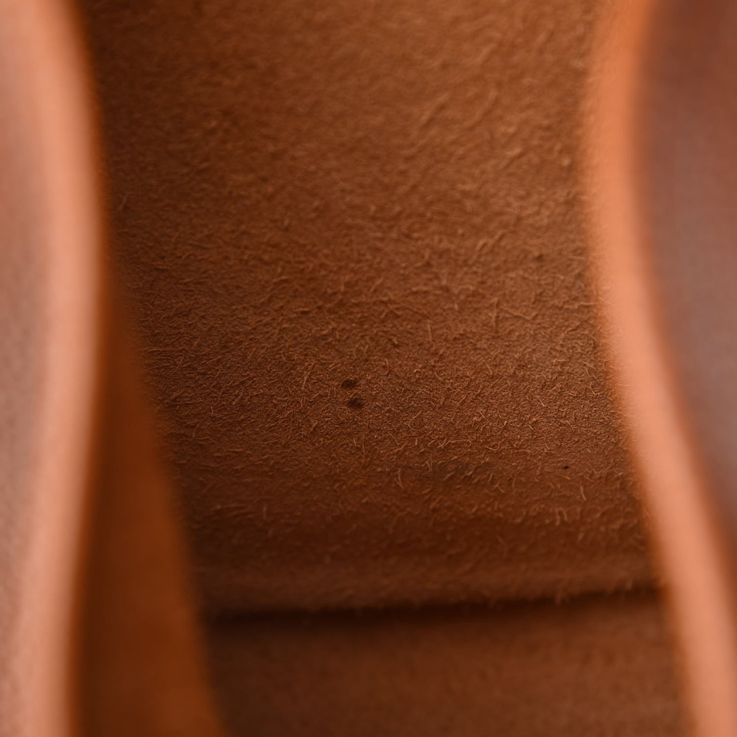 Taurillon Clemence Evelyne III GM Gold