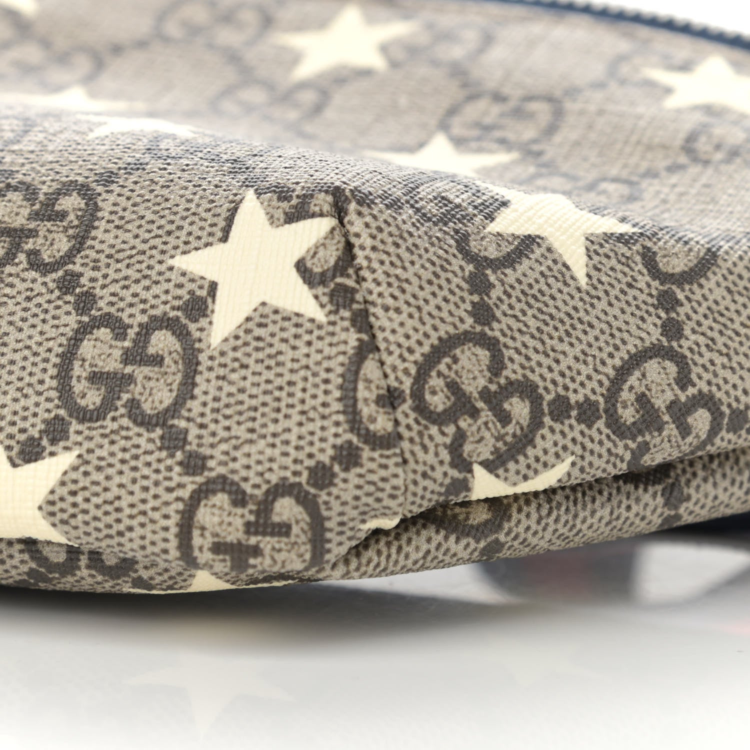 Gucci GG Supreme Monogram Stars Childrens Belt Bag 10 of 10