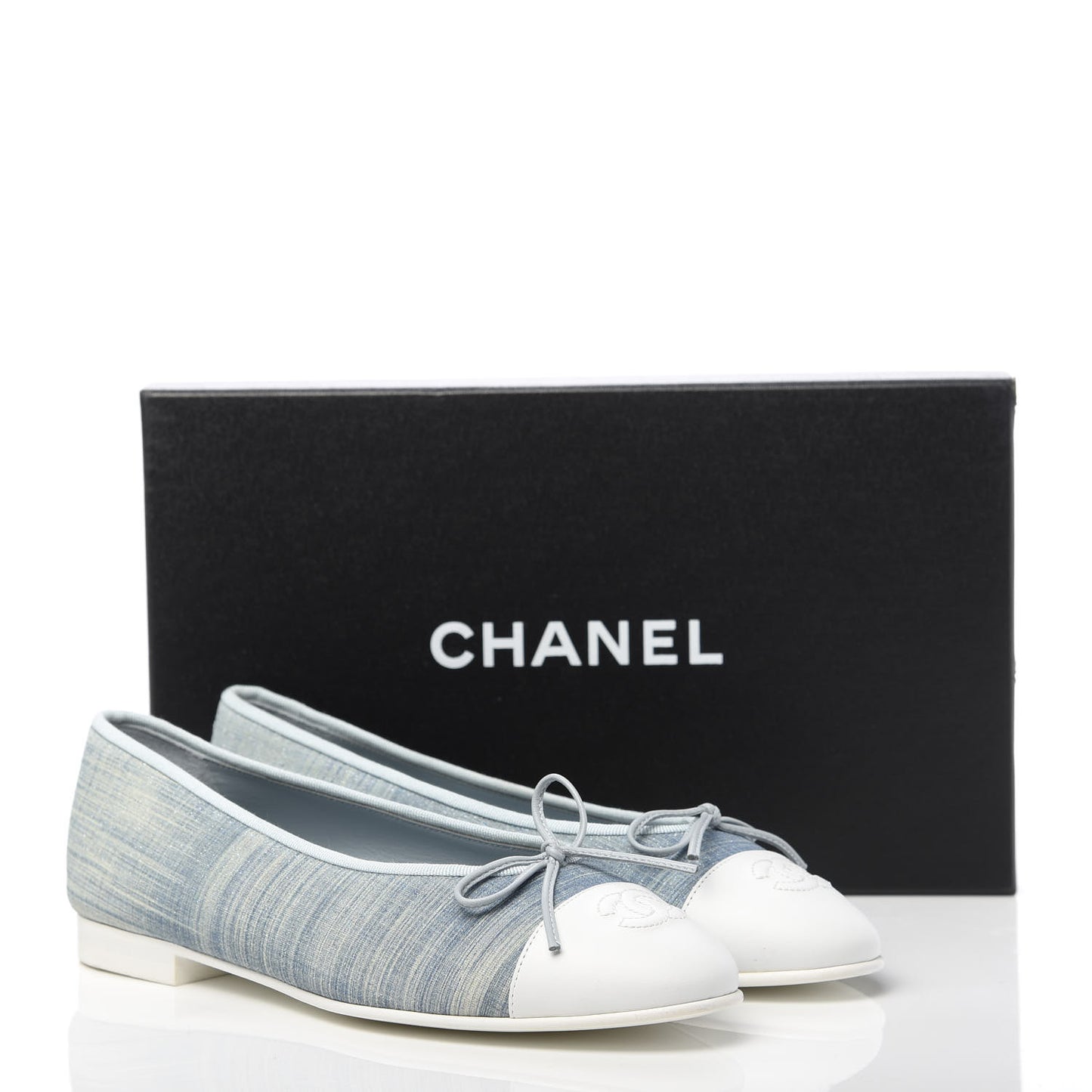 Denim Lambskin CC Cap Toe Ballerina Flats 38.5 Light Blue