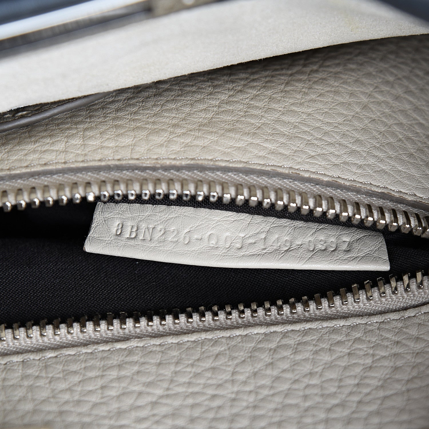 Fendi Cuoio Romano Selleria Bi-Color Medium Peekaboo Iconic Satchel Asfalto Latte 8 of 14
