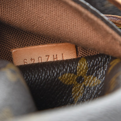 Louis Vuitton Monogram Totally MM 6 of 13
