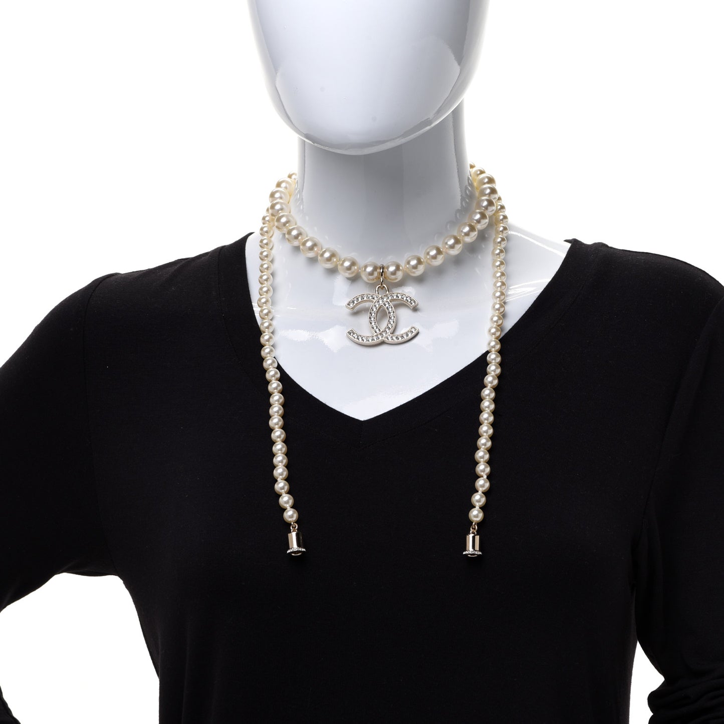 Pearl Crystal CC Airpods Necklace Gold