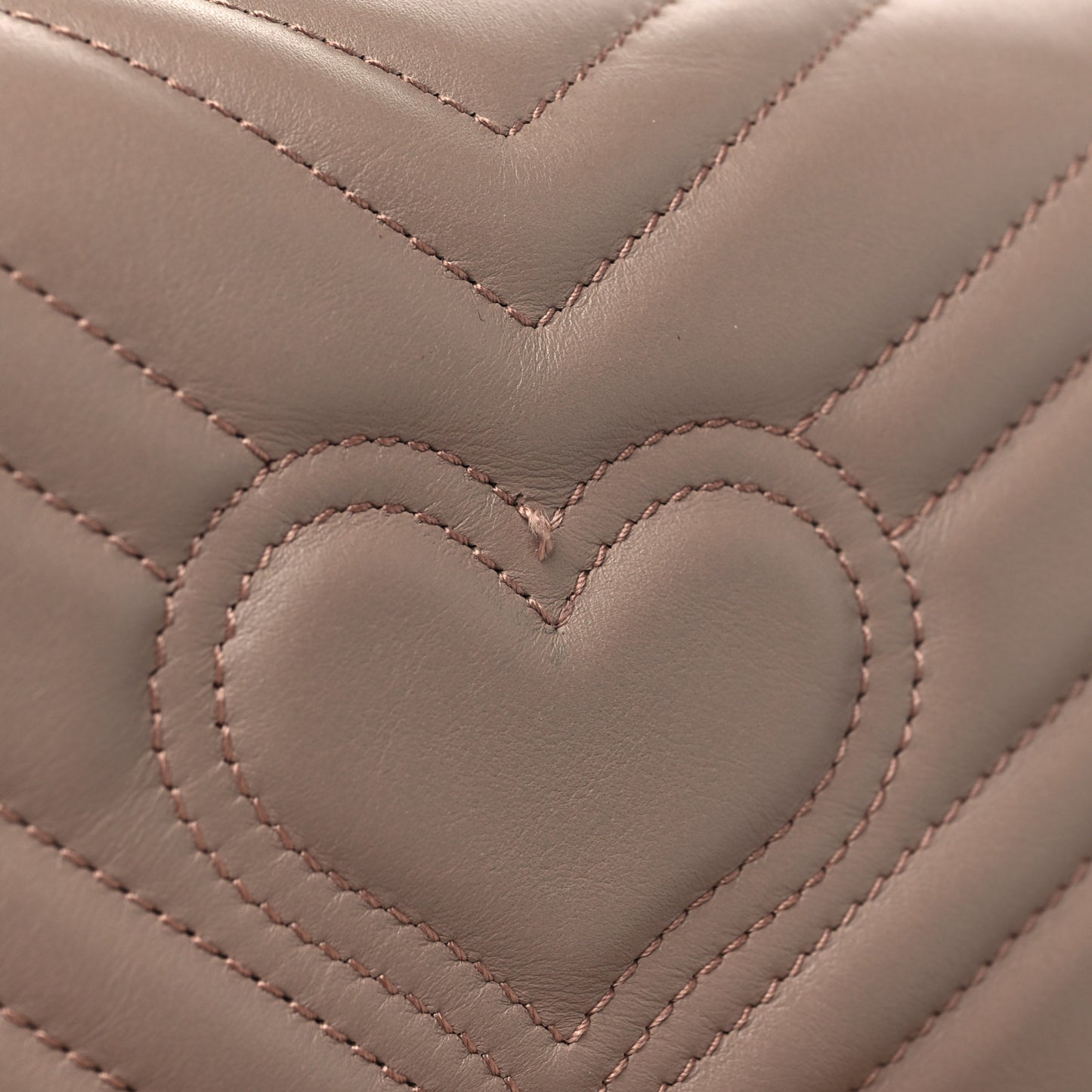 Calfskin Matelasse Super Mini GG Marmont Shoulder Bag Porcelain Rose