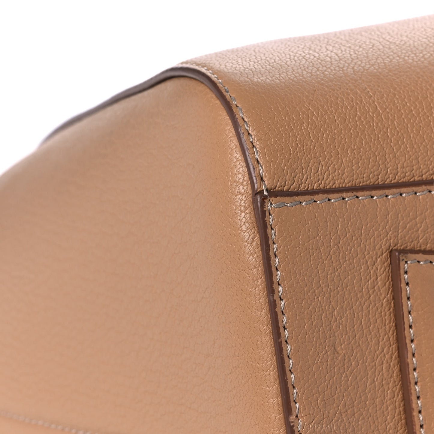 Sugar Goatskin Medium Antigona Medium Beige