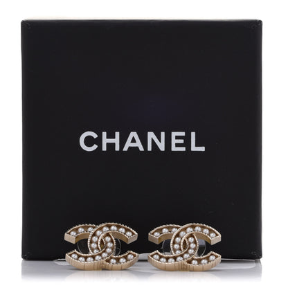 Chanel Pearl CC Earrings Gold 5 of 5