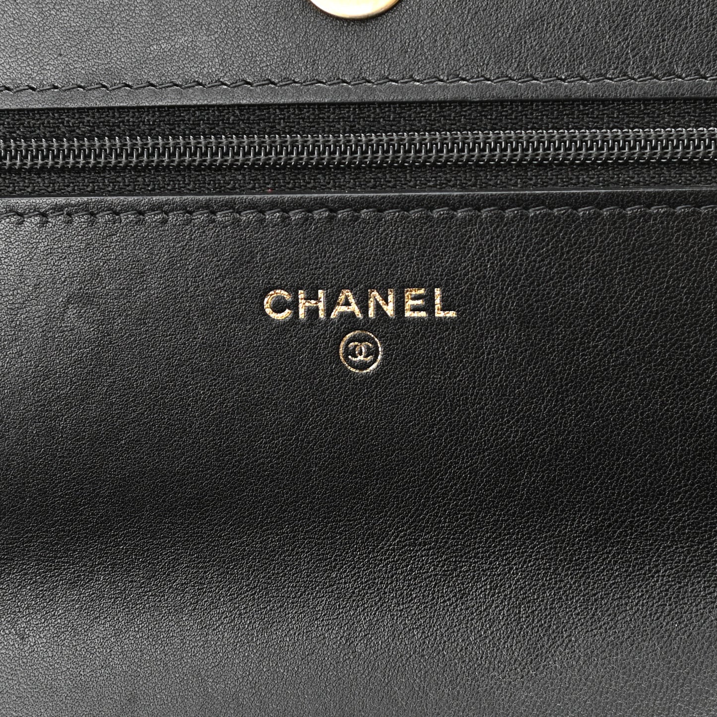 Lambskin Quilted Chanel 19 Wallet On Chain WOC Black